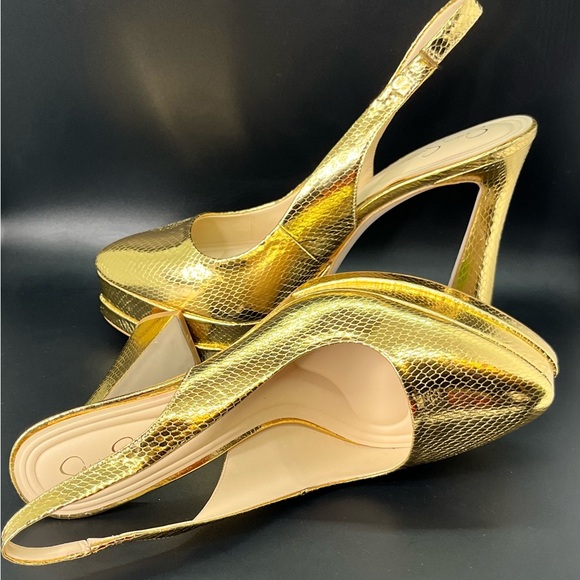 Gold Slingback Heels - Picture 9 of 10